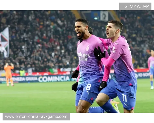 国米边路传中找到最佳人选，头球制胜成为镜头焦点