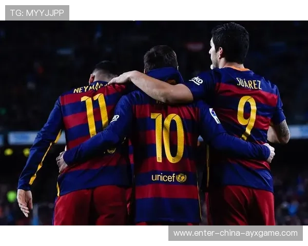 巴萨边路传中找到头球机会并命中——精彩瞬间重现