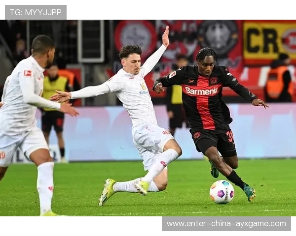 拜仁前场换人带来的冲击力明显提高：战略调整如何提升比赛节奏与胜算