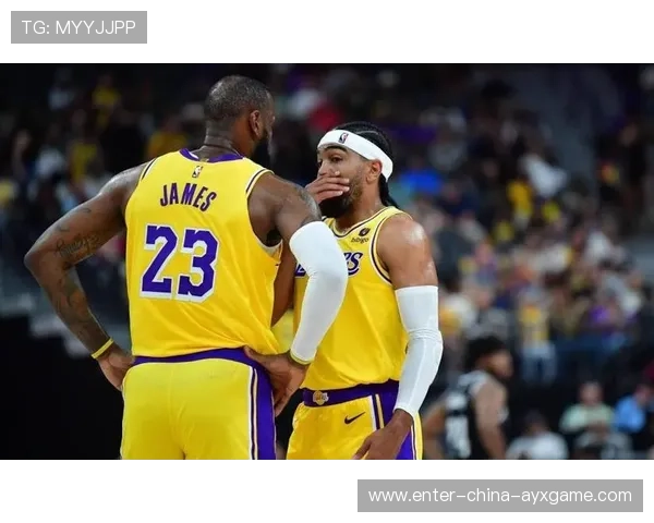 湖人高强度对抗赛，替补群体表现亮眼