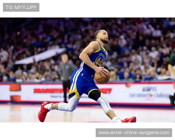 勇士战胜太阳,库里强势爆发带队重返正轨,库里状态神勇引领球队,勇士队走回正轨 勇士战胜太阳,库里强势爆发带队重返正轨,库里状态神勇引领球队,勇士队走回正轨